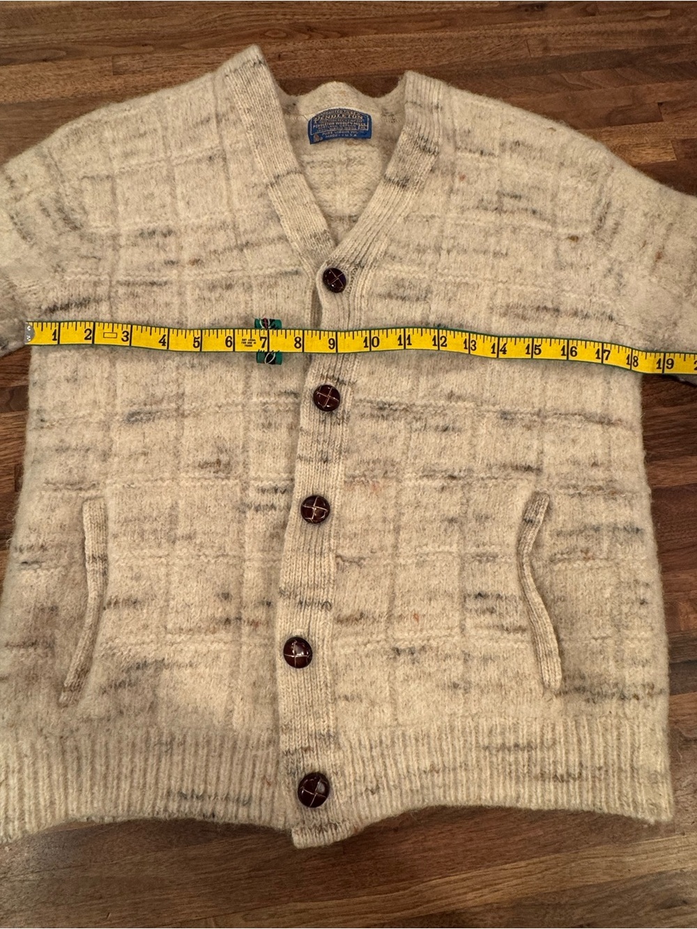 Vintage Women’s Pendleton Pure Virgin Wool Cardigan – Made in USA - Picture 5 of 9